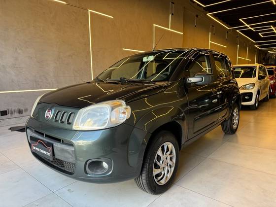 FIAT UNO 1.0 EVO VIVACE 8V FLEX 4P MANUAL FIAT UNO 1.0 EVO VIVACE 8V FLEX 4P MANUAL